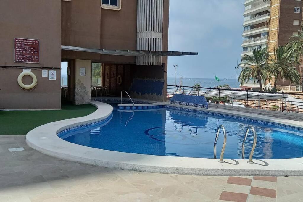 Апартаменты Centro Primera Linea Con Piscina Бенидорм Экстерьер фото
